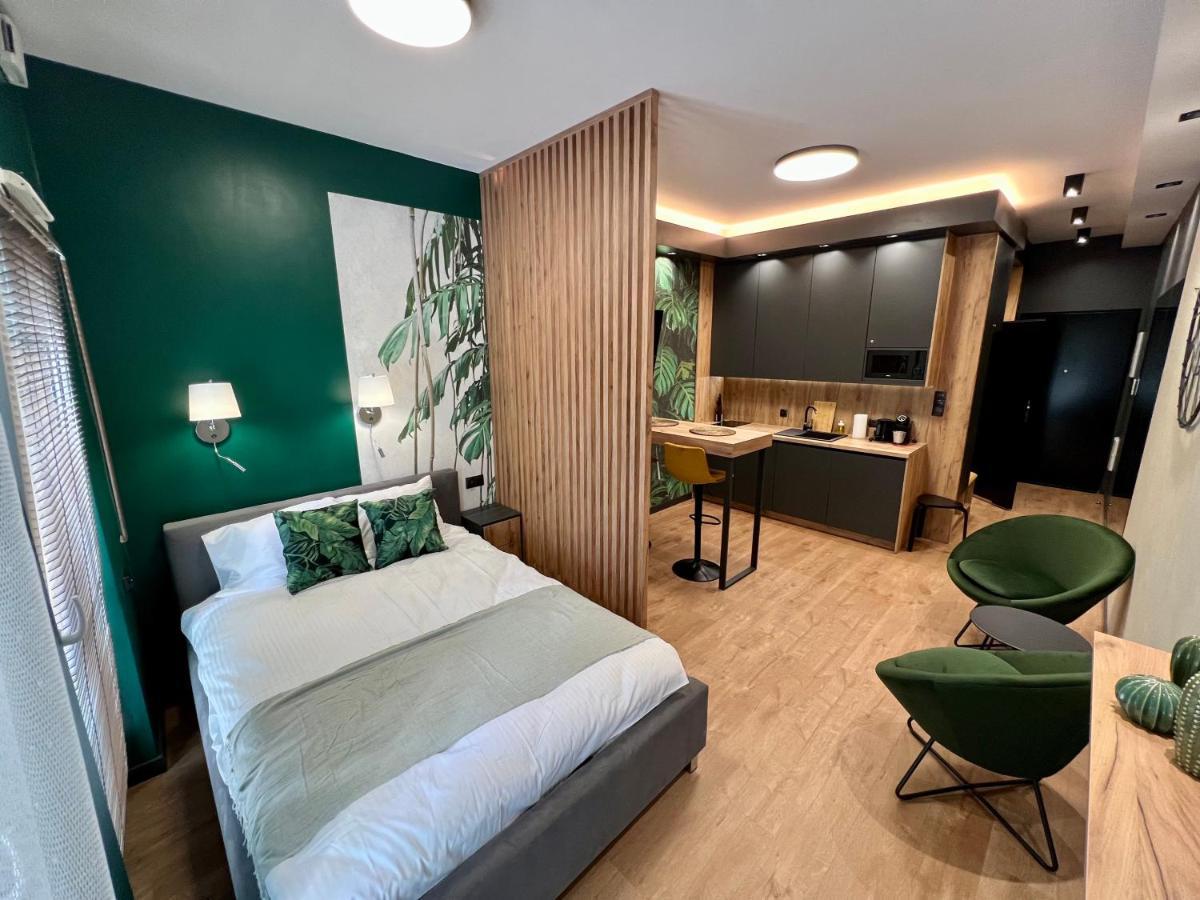 Apartament Spot Klonowa เคียลเซ ภายนอก รูปภาพ